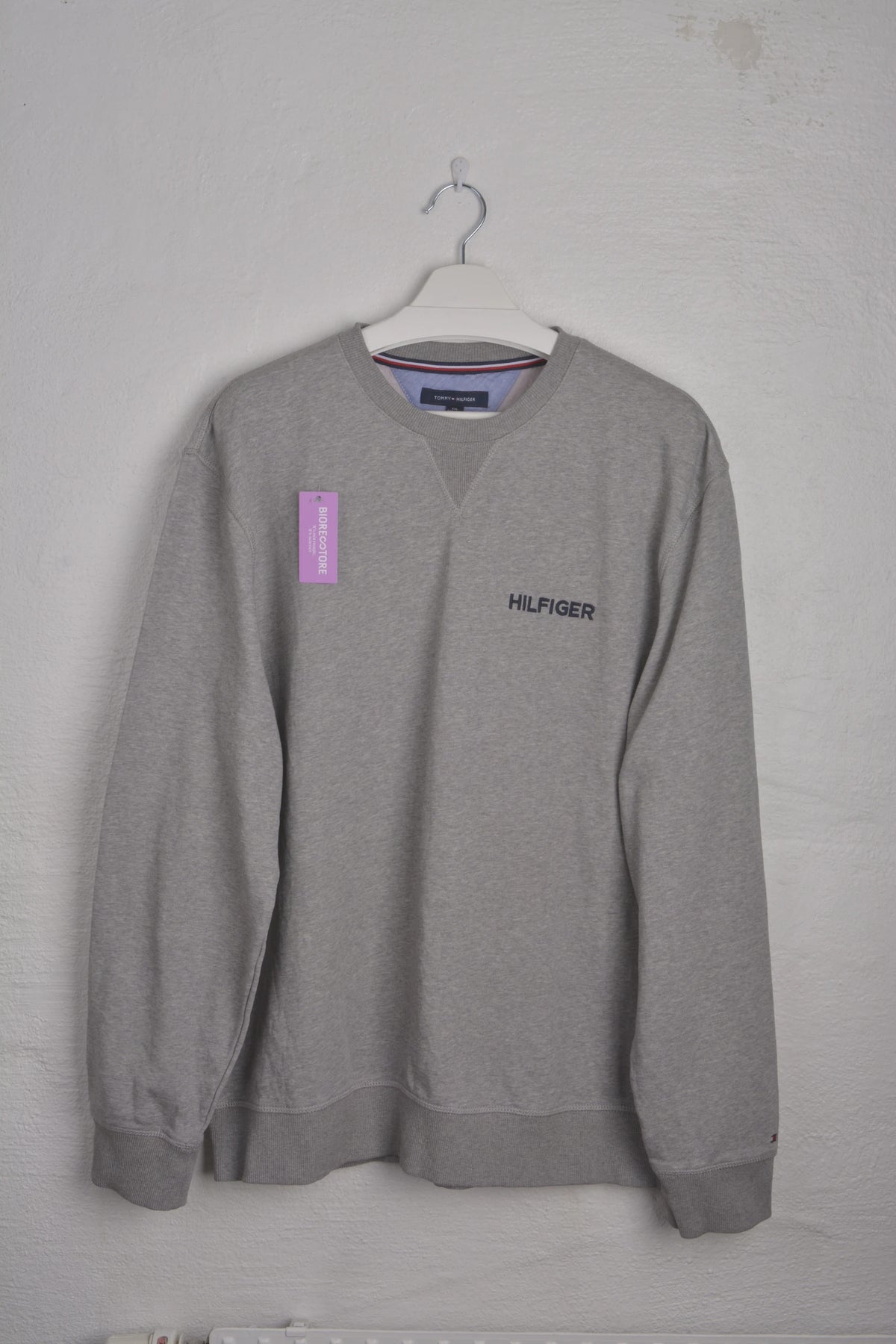 Tommy Hilfiger Embroidered Logo Sweat