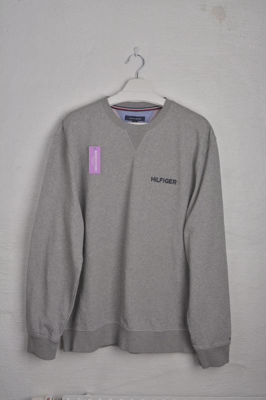 Tommy Hilfiger Embroidered Logo Sweat